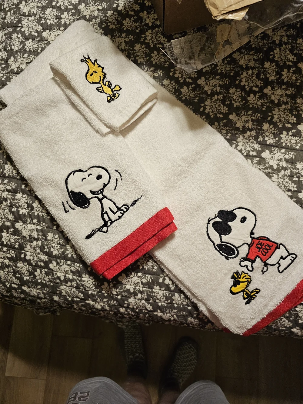 12 Piece Snoopy Bath Towel